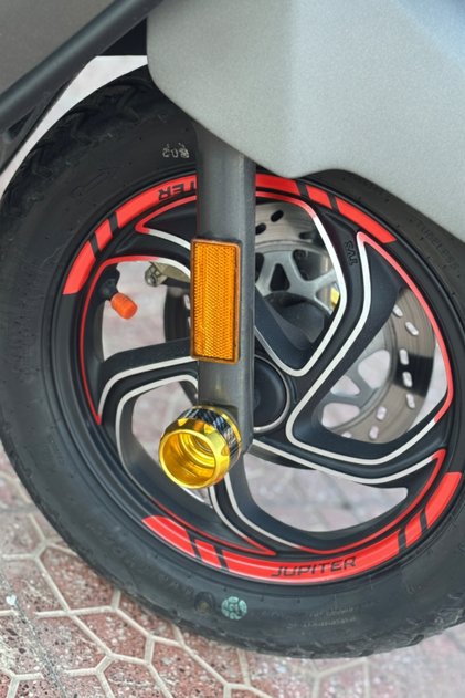 Red Color Wheel Rim Stripe Sticker Set (8 Pieces) for Tvs Jupiter 125