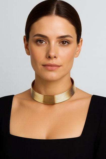 Linea Metal Choker Necklace