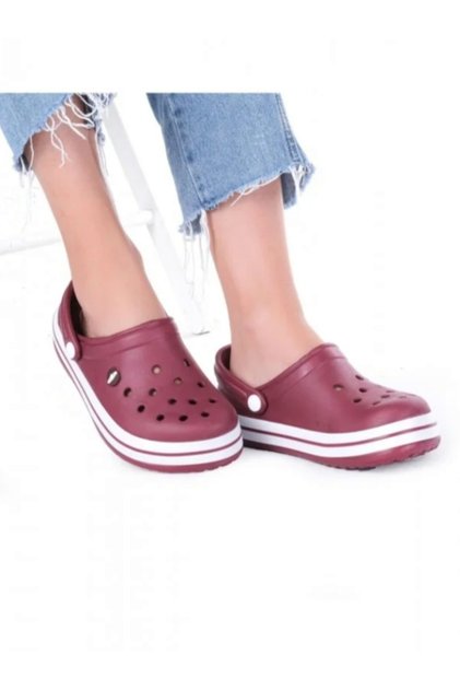 Burgundy Cross-Strap Slippers Sandals