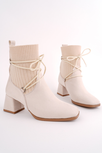 Emma Thick Heeled Knitwear Tied Boots