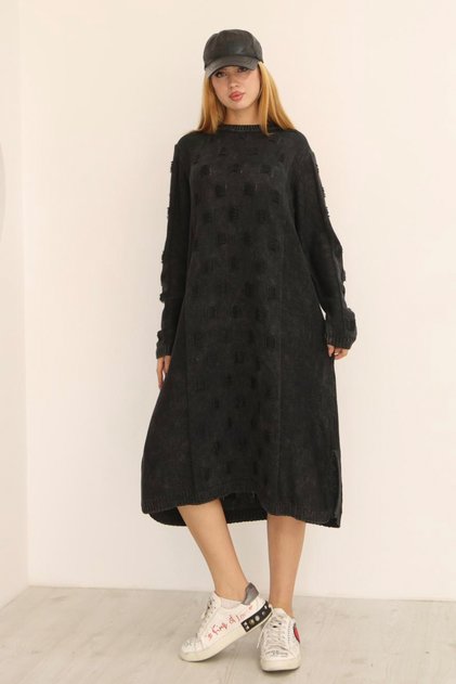 Women's Black Round Neck Patterned Pocketed Vintage Loose Cotton Knit Midi Dress