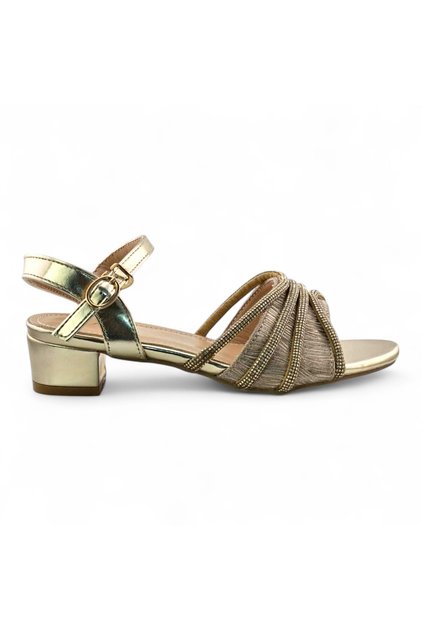 Ankle strap fancy sandals