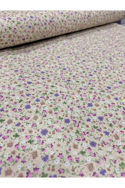 100% Cotton Poplin Fabric – 170 cm Width – Floral Pattern