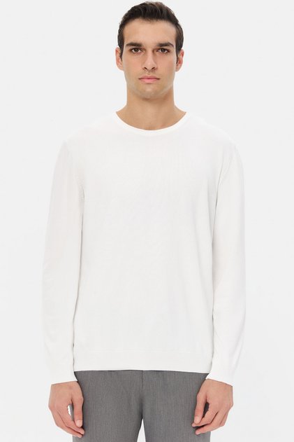 Slim Fit White Sweater