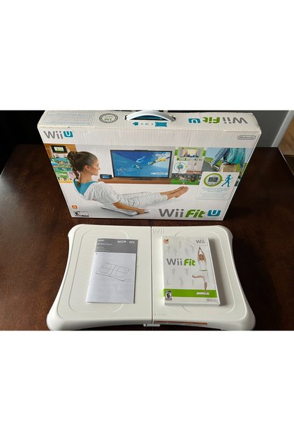 Wii Fit U، وFit Meter، وWii Balance Board