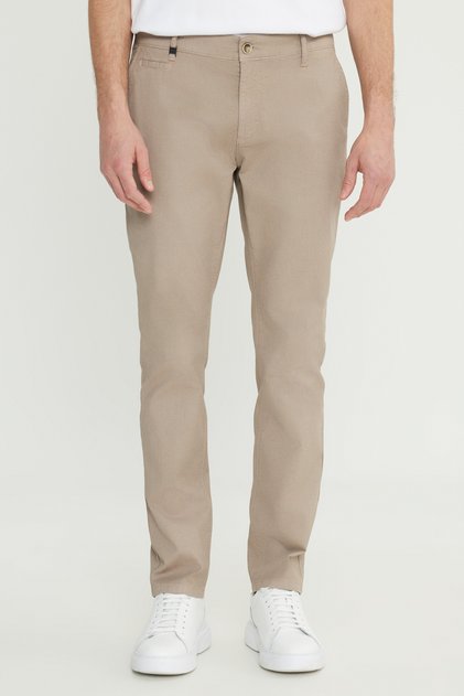 Men's Beige Cotton Slim Fit Slim Fit Side Pocket Dobby Stretch Casual Trousers