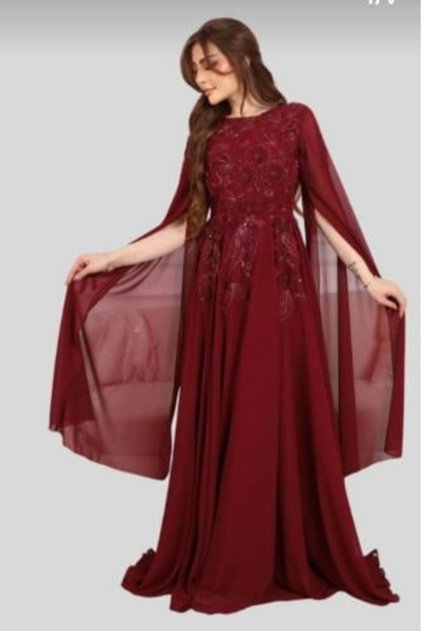 Burgundy embroidered evening dress with open sleeves