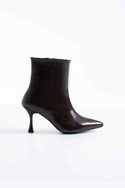 Canberte pointed-toe women's ankle boots with thin heel - coffee wrinkle