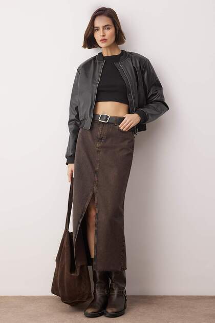 Nachhaltigerer brauner Maxi-Jeansrock mit Schlitz TWOSS23ET00290