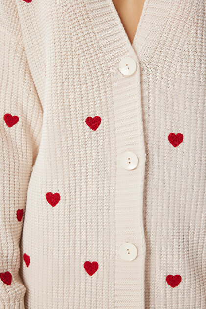 Lovelyİstanbul Heart Textured Long Knitwear Cardigan Cream Lkg0009