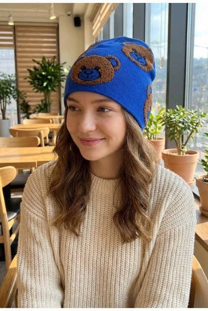 Bear Patterned Long Beanie