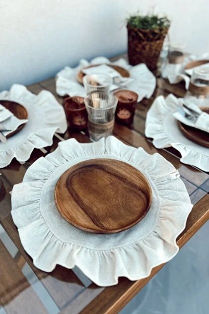2-Piece Raw Linen Round Ruffle Detailed Placemat/Placemat
