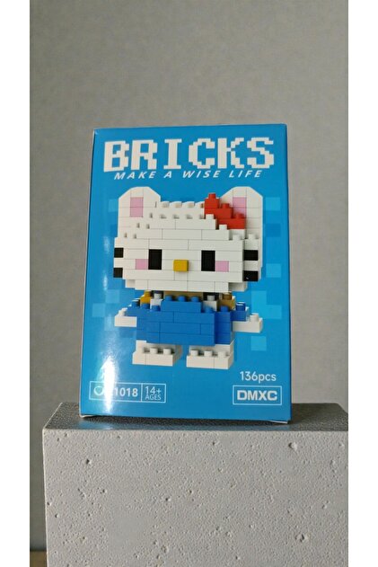 FAMEMUS ACCESSORY Bricks Hello Kitty Yapı Oyuncak 136 parça 8mmve