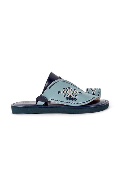 oriental shoes
