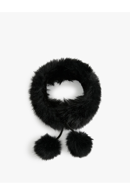 Pom Pom Detailed Faux Fur Short Scarf