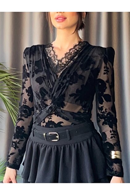 Transparent Floral Woven Blouse