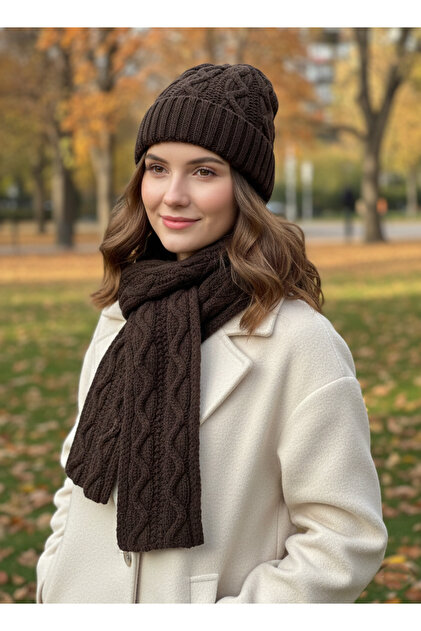 Women's Wool Winter Stylish Knitted Beanie and Scarf Two-Piece Set