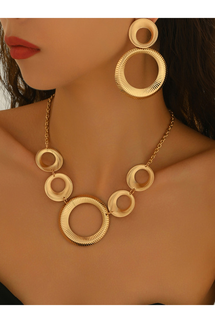 Gold Geometric Circle Necklace and Earrings Set
