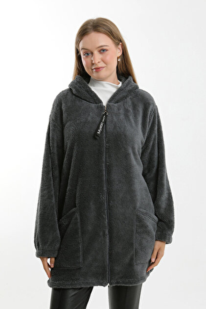 TÜCCAR UMUT WELSOFT PELUŞ HIRKA KAPÜŞONLU FERMUARLI GENİŞ BEDEN