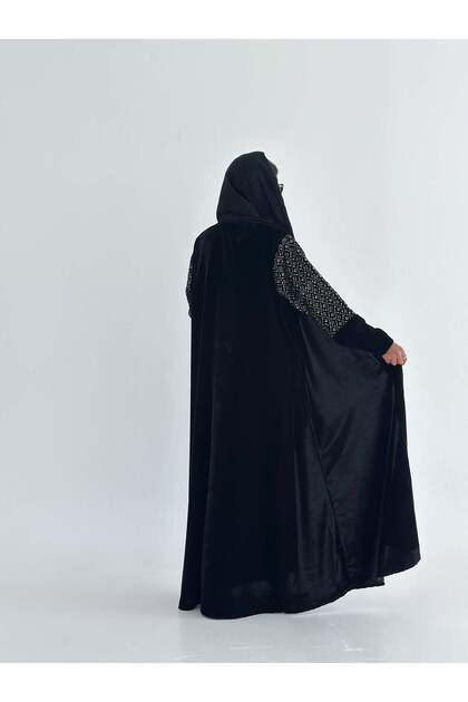 mw1836 عباية مخمل كم تطريز