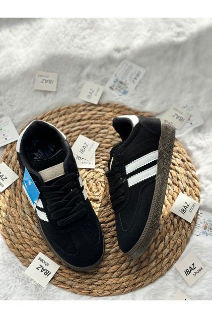 Spez Hentball Black Sports Shoes Unisex
