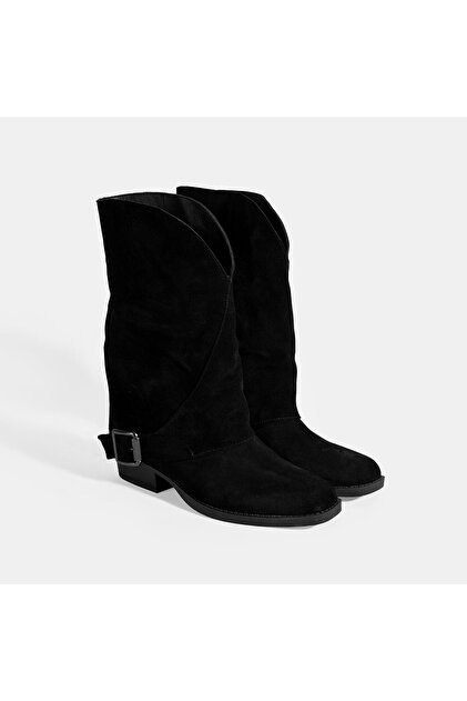 Women's Black Folded Detailed Suede Boots