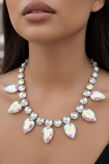 Silver Color Hologram Stone Detailed Design Evening Dress Necklace