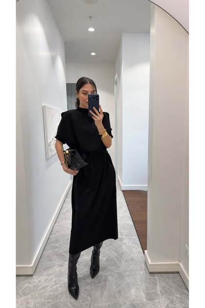 KUŞAKLI TRİKO MİDİ ELBİSE