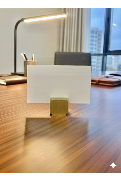 Som Pirinç 24X24 mm Square Business Card Holder