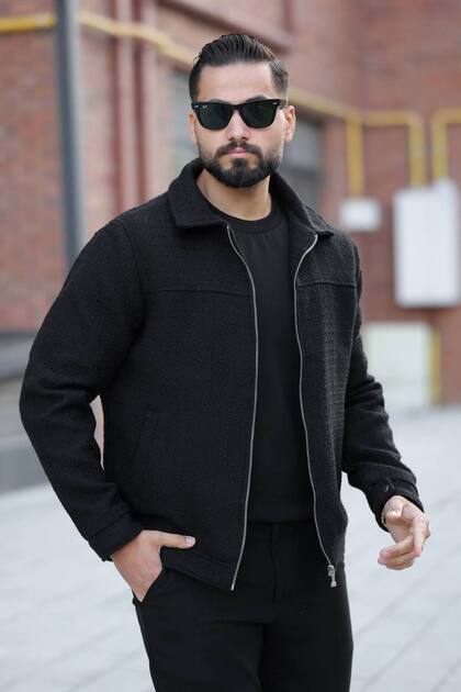 Speziell gestrickte, mit Stoff gefütterte Basic-Jacke