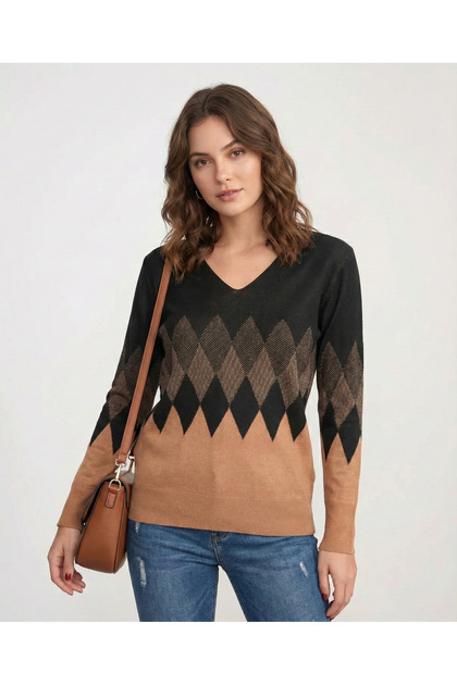 Women's Mink Diamond Patterned V-Neck Sweater