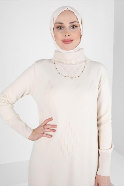 ROCHIE DE TRICOATĂ CU GULER RUFFY 44023