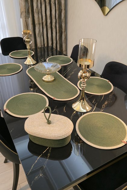6 Placemat Set with 1 Table Runner and 1 Lidded Decorative Bread Basket Green Beige Patterned Serving Tray