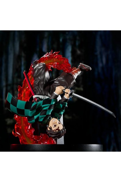Banpresto Tanjiro Kamado Demon Slayer Kimetsu No Yaiba Vibration Stars Plus 15 cm Anime Figure Figür