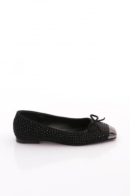 8033 Women's Stoned Babet