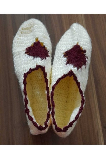 Women's Orlon Wool Yarn Handmade Knitted Patterned House Slippers Booties