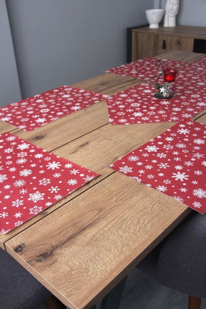 Astarli Supla & Pvc Runner 7 Piece Set Red Snow Pattern