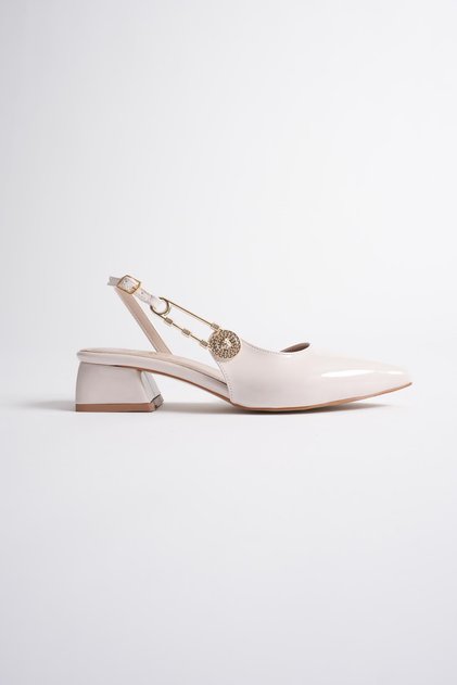Matchless Hook Buckle Detailed Pointed Toe Patent Leather Casual Women's Shoes