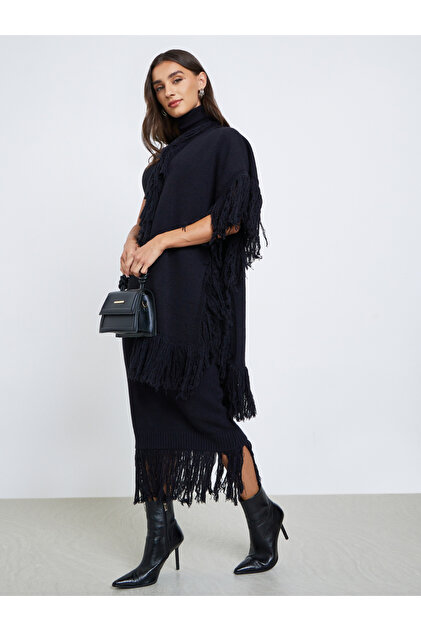 Black Sleeveless Midi Sweater Dress with Fringed Cape