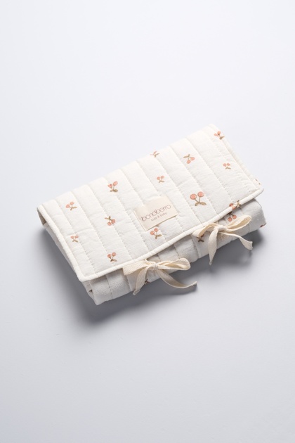 Quilted Baby Changing Mat Cover <b>%100</b> Cotton Outer Surface / Fiber-Filled / Waterproof Inner Lining