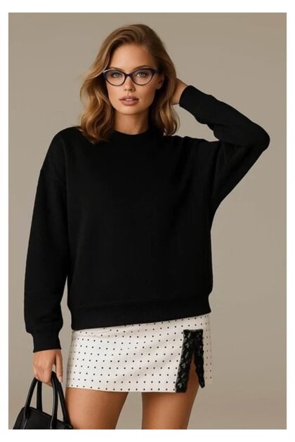 Oversize Crew Neck Black Women's Sweatshirt 25K0141K1