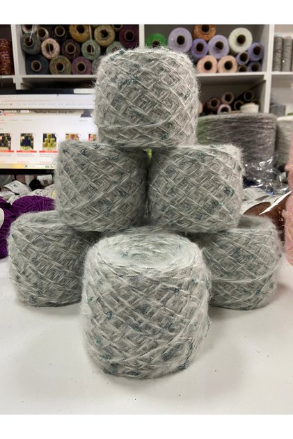 Moher Acrylic: Color Cream: Petrol Blue with Loops, Visual Net Weight 700 Grams