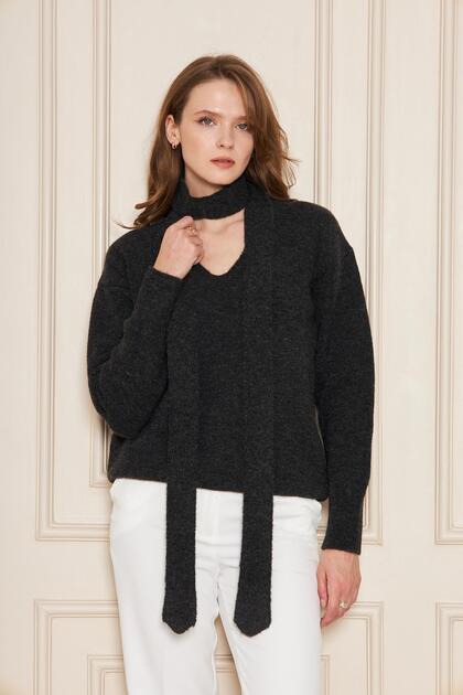 Women's Soft Textured V-Neck Oversized Wool Knitwear Sweater Scarf Set 7141 Black