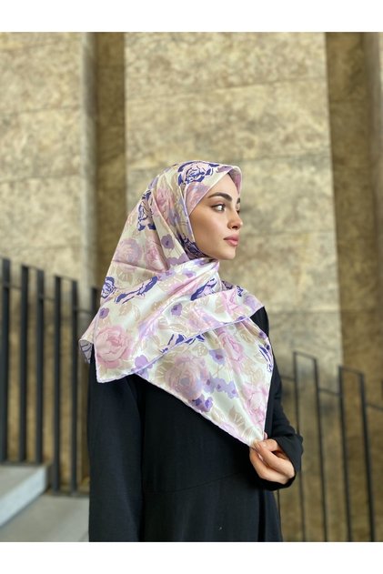 Renkli Desenli Pamuk Eşarp – Canlı ve Modern Tasarım