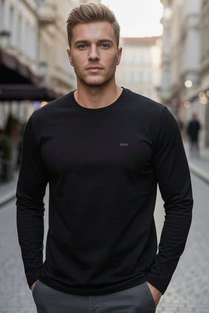 Slim Fit Crew Neck 50% Cotton Long Sleeve Stretch Fabric Black T-Shirt