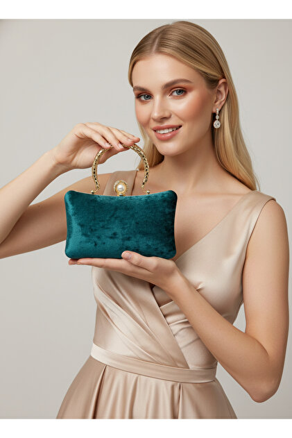 Wedding Fashion Green Gold Metal Handle Detailed Luxury Wavy Velvet Women's Evening  Dress Bag Wedding Engagement Graduation 2026 Trend- Trendyol