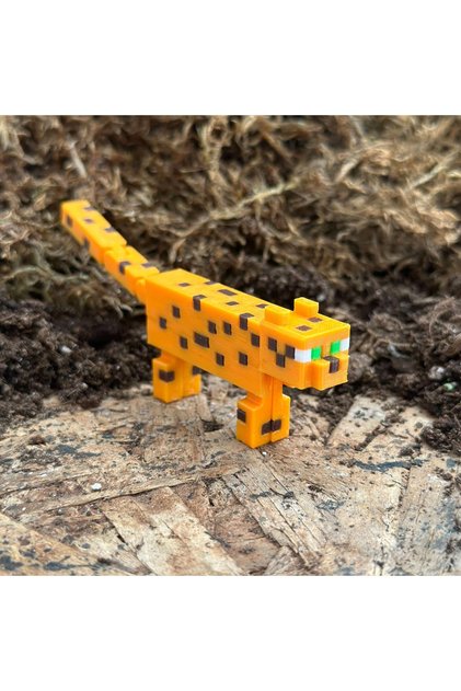 Occelot Minecraft Figürü – Koleksiyonluk Masa Üstü Dekor