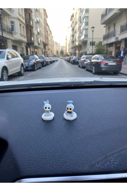 Otomobil torpido süsü mini figür daffy duck donald duck figür ikili 2 adet 3cm