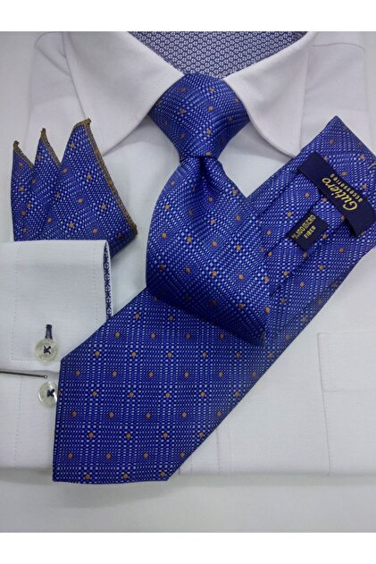 Classic Tie with Blue Patterned Handkerchief