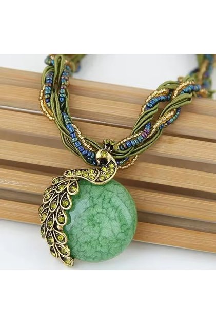Green Elegant Vintage Fringed Tassel Pendant Necklace Peacock Design For Women's Sweaters
